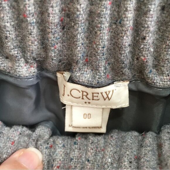 J CREW PAPERBAG WAIST SKIRT IN GRAY WOOL - Picture 3 of 4